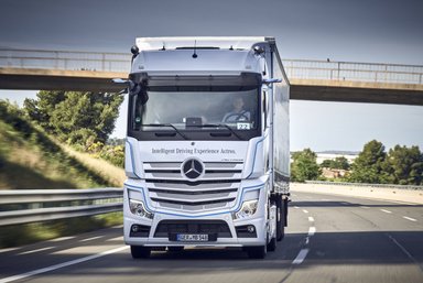 he new Actros. Driving the new Actros - JXperience Barcelona 2019