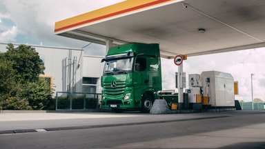 Mercedes-Benz Trucks und Shell forcieren digitale Bezahlvorgänge für Kraftstoff – erfolgreiche Tests an Shell-Tankstellen mit automatisch zahlenden Lkw 