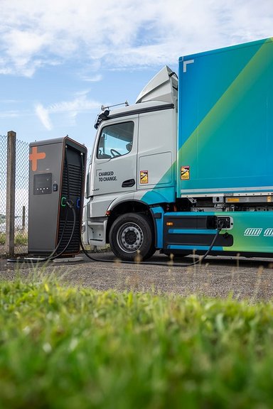 Mercedes-Benz eActros 400