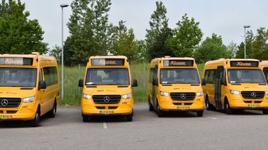 13 Mercedes-Benz Sprinter City 45 für die Schülerbeförderung auf den dänischen Inseln Lolland und Falster