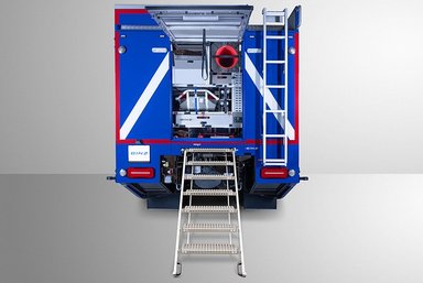 75th Atego on its 75th birthday: Germany-wide handover of equipment trucks to THW in full gear