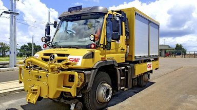 Vier Unimog für Mauritius