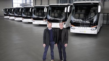 AM Turist: Sieben Setra auf einen Streich