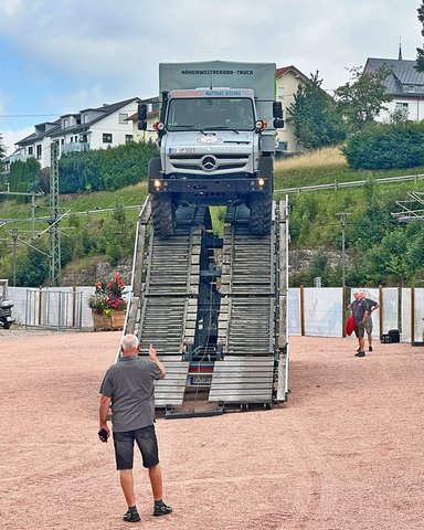 NUFAM 2025: Mercedes-Benz Trucks partners present innovative commercial vehicle solutions in Karlsruhe