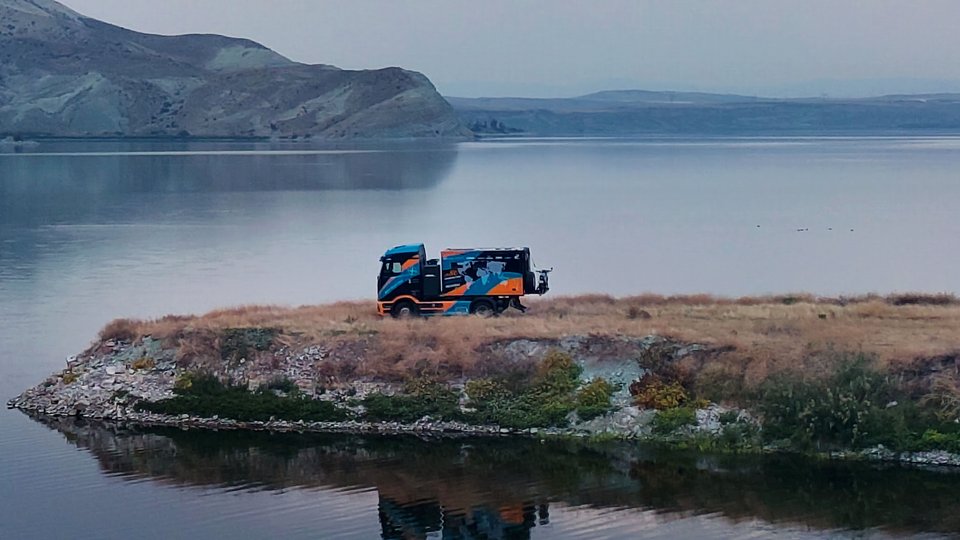 The eActros 600 near Nallıhan, Türkiye.