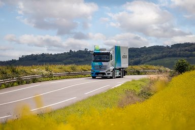 Mercedes-Benz eActros 400