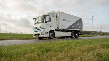 Erster Mercedes-Benz eActros in Belgien: Van Mieghem Logistics testet batterieelektrischen Lkw