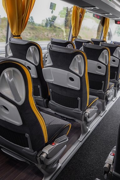 Sicherheit in neuer Dimension: Mercedes-Benz Tourismo Safety Coach 2024