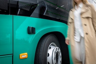 Mercedes-Benz, Daimler Buses Solutions and Omniplus  in Hamburg: Daimler Buses at the UITP Summit 2025