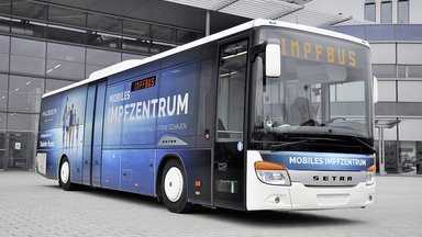 Zum Impfen in den Setra Überlandbus