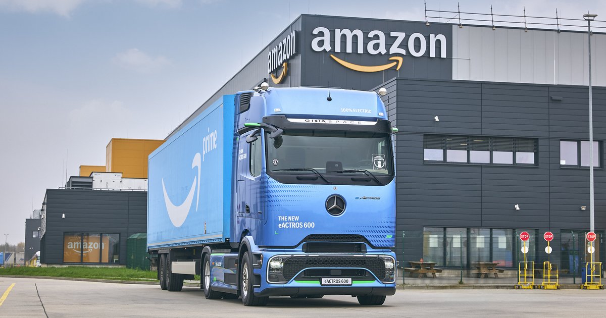 www.daimlertruck.com
