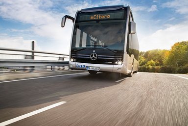 Erster integrierter Geschäftsbericht von Daimler Truck unterstreicht Ambitionen im Bereich Nachhaltigkeit
