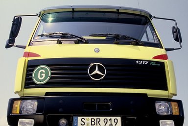 Forty Years of the “Light Class” - the Mercedes-Benz LN2
