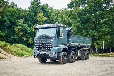 Mercedes-Benz Trucks: Baupower auf jedem Terrain