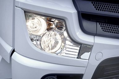 Neue Lkw-Modelle der Actros-Baureihe jetzt bestellbar: Verkaufsstart von Actros F und Edition 2