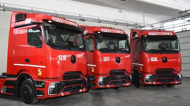 Italiens Logistik-Champion Torello startet in neue Ära: Erste Actros L mit ProCabin von Mercedes-Benz Trucks übernommen