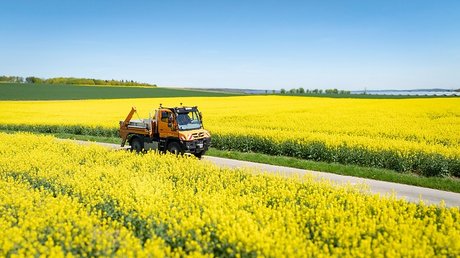 New UNI-TOUCH operating system in daily use: Another Unimog implement carrier joins the Wertheim vehicle fleet