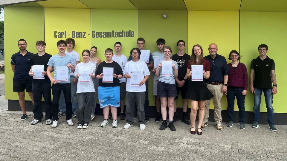 In the end, every participant received a certificate.
