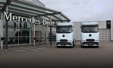 Mercedes-Benz Trucks hands over first eActros 600 models to major customer in Lithuania