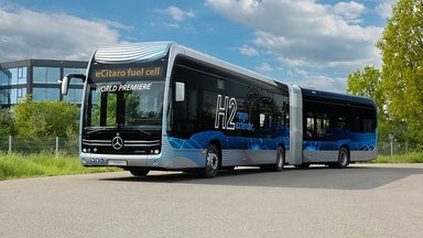 Weltpremiere auf dem Global Public Transport Summit 2023: Mercedes-Benz eCitaro fuel cell – mehr Reichweite dank Brennstoffzelle 