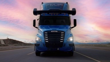 Daimler Truck unveils battery electric autonomous Freightliner eCascadia technology demonstrator