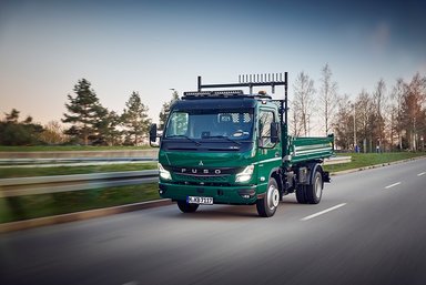 Daimler Truck brand FUSO at bauma 2025: New additional eCanter variants for construction and gardening/landscaping industries