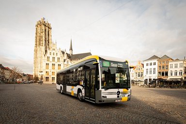 Major order for 500 electric buses: Daimler Buses signs new framework agreement