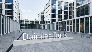 Daimler Truck belohnt Beschäftigte mit Rekord-Ergebnisbeteiligung für herausragendes und herausforderndes Jahr 2021