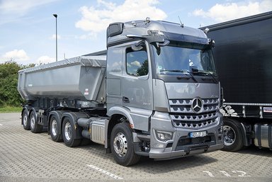 Mercedes-Benz Trucks Driving Experience