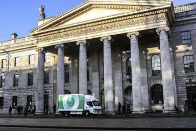 Hello Dublin! FUSO eCanter delivers post in Ireland