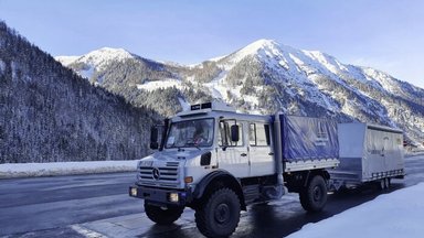 Unimog brings relief supplies to earthquake victims to Croatia