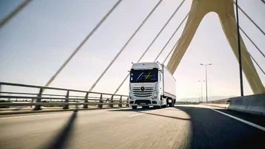 How it works: The new Actros - Active Brake Assist5