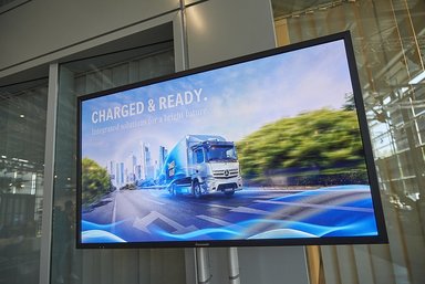 Mercedes-Benz Trucks Driving Experience