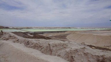 Daimler AG, BASF, Fairphone and Volkswagen Group start partnership for sustainable Lithium mining in Chile