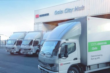Hei Oslo! DB Schenker expands sustainable city logistics in Norway with eight battery-electric FUSO eCanter