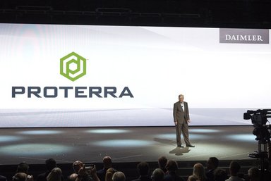 Daimler Trucks & Buses auf der IAA: Auf dem Weg zum elektrischen und automatisierten Fahren - Neue Partnerschaft mit Proterra Inc. unterstreicht Engagement bei Elektrifizierung von Nutzfahrzeugen