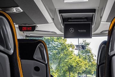 Sicherheit in neuer Dimension: Mercedes-Benz Tourismo Safety Coach 2024