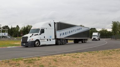 Daimler Trucks gründet Forschungs- und Entwicklungszentrum für automatisierte Lkw