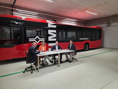 Daimler Buses Schweiz AG electrifies the bus depot of Sihltal Zürich Uetliberg Bahn SZU AG