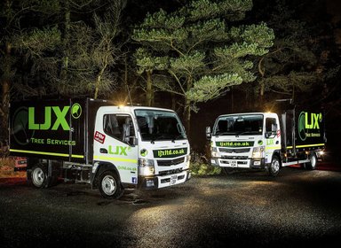Schottland: Fuso Canter „operiert“ Bäume bei LJX Tree Services