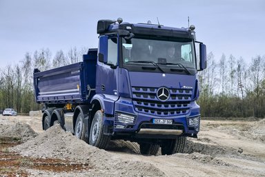 Daimler Nutzfahrzeuge auf der Bauma vom 8. – 14. April 2019 in München