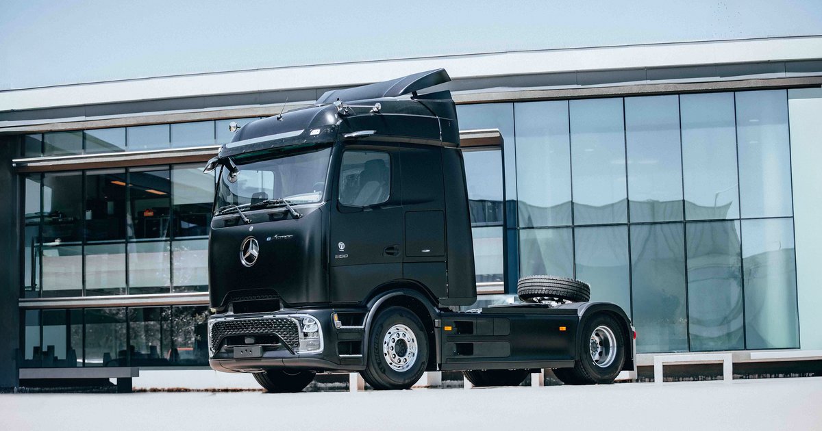 Battery-electric transport in Chile: First Mercedes-Benz eActros 600 delivered to customer