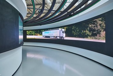 eActros 600 Experience World