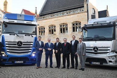 Mercedes-Benz Trucks sets up central logistics hub for the global supply of spare parts in Halberstadt, Saxony-Anhalt