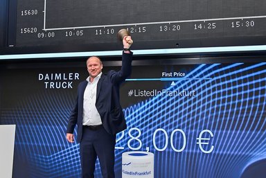 Daimler Truck launched on stock exchange as an independent company