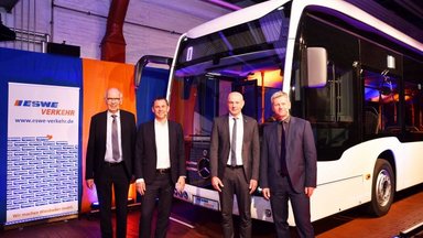 Mercedes-Benz eCitaro: Rekordauftrag für den eCitaro: Mercedes Benz liefert 56 elektrische Stadtbusse nach Wiesbaden