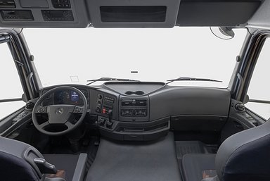 Mercedes-Benz Trucks introduces new extra-heavy truck Axor for Brazilian market