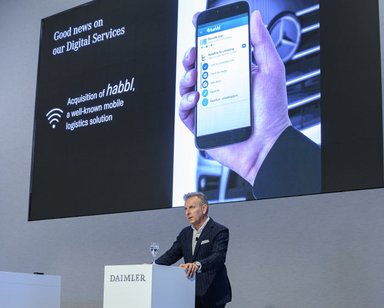 Strategic further development of the successful digital brand: Integration of Fleetboard into Mercedes-Benz Trucks; Fleetboard acquires the habbl logistics application