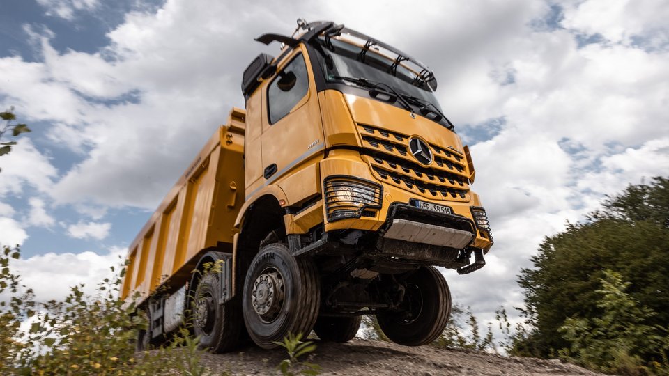 Mercedes-Benz Arocs