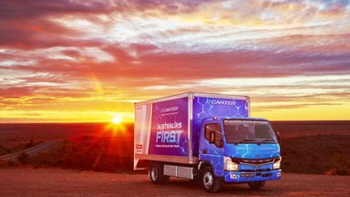 G’Day Australien! Daimler Trucks' batterieelektrischer FUSO eCanter geht Down Under an den Start
